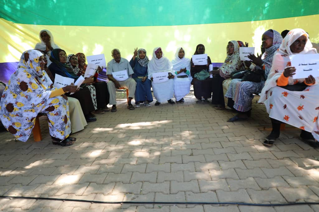 السودان : تجمع منسوبي جامعة الجزيرة ينظمون وقفة احتجاجية