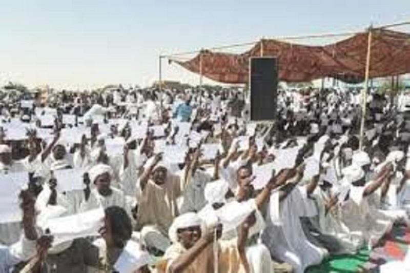 رابطة صحفيي دارفور تحيي إعتصام الجنينة السلمي وتطالب بنزع السلاح