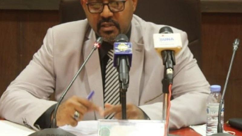 النقل البرى توقع عقد لضبط المركبات الاجنبية داخل السودان