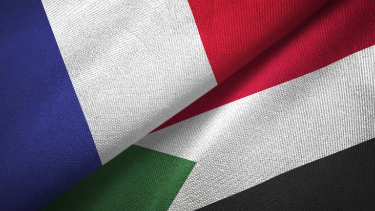 فرنسا تدعو إلى وقف الاشتباكات في السودان