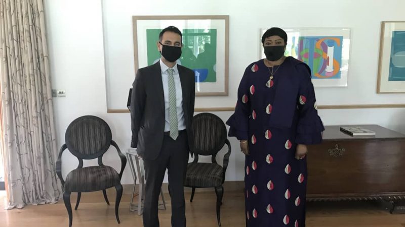 السفير البريطاني  : ملتزمون بدعم عمل المحكمة الجنائية الدولية في السودان