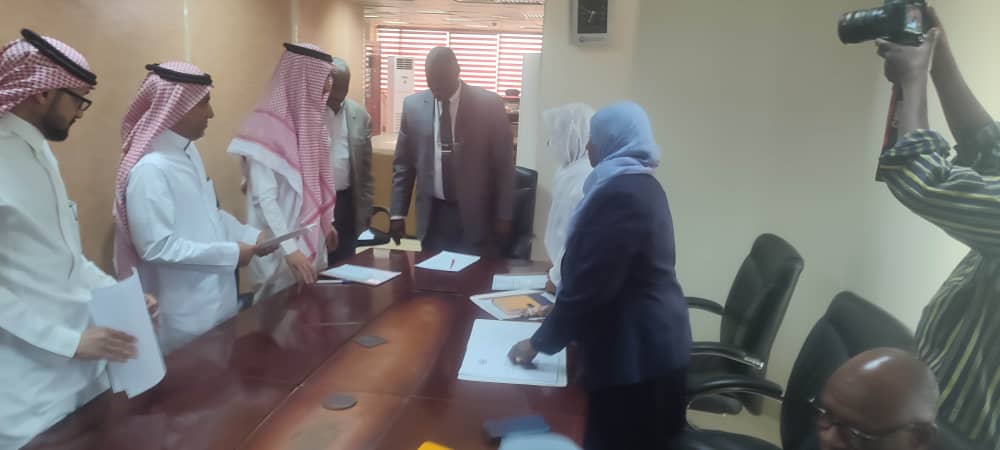 اتفاق بين الصندوق السعودى  وزارة المالية السودانية