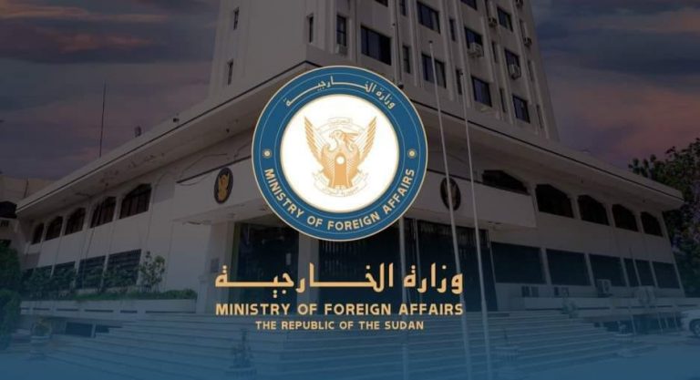 الخارجية توضّح بشأن حادثة مطار الخرطوم