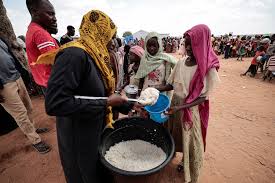 شبح المجاعة يتهدد السودانيين  بعد (٩) أشهر من الحرب.