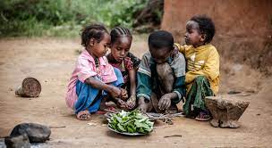 “77” طفلا يعانون من سوء التغذية بوسط دارفور