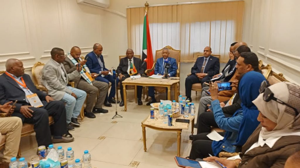عدوي : جهود لانخراط السودان في محيطه العربي