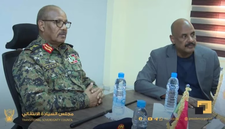جابر يوجه الصناعيين بتوسعة المواعين وخلق فرص عمل للراغبين فى العودة الى الخرطوم